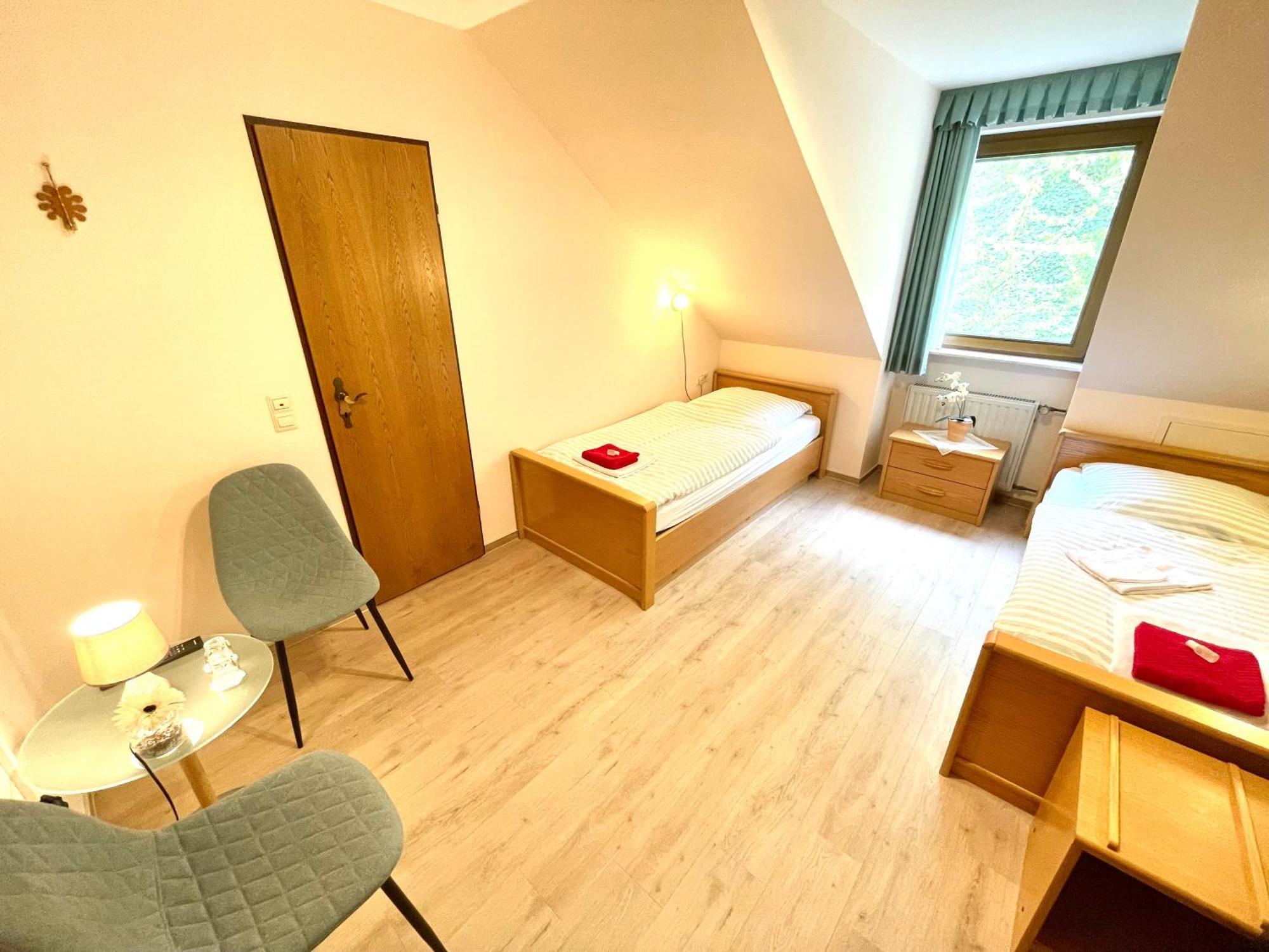 Ferienpension Bei Stenze Hotel Senheim Bilik gambar